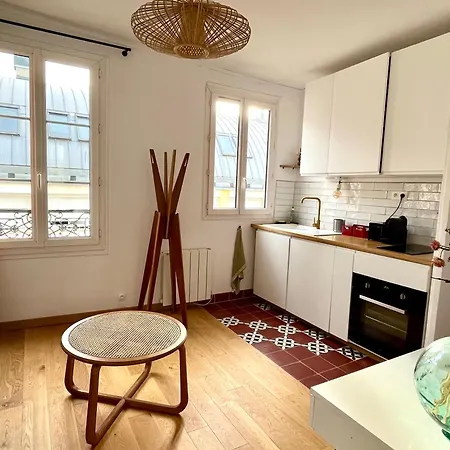 12 Apartment Paris