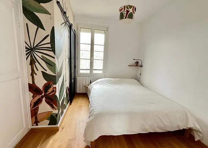 Apartment 12 *
